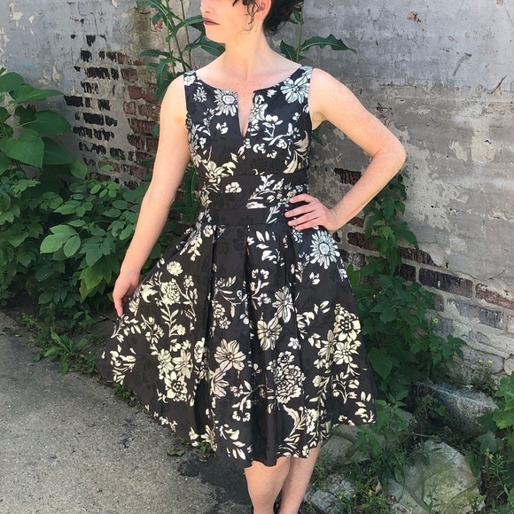 Anne Klein Metallic Floral Dress - Picture 2 of 11